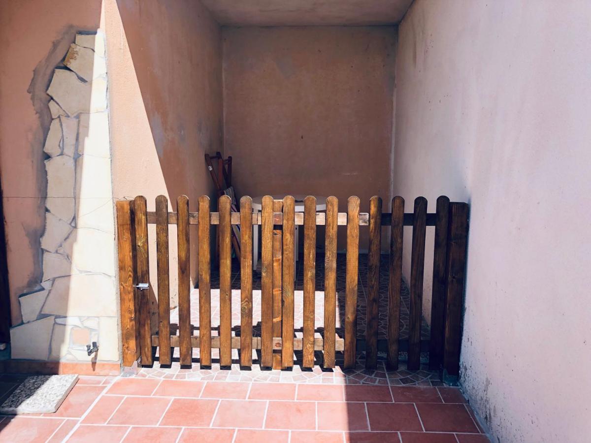 Appartamento Torre 82 Torre dei Corsari Extérieur photo